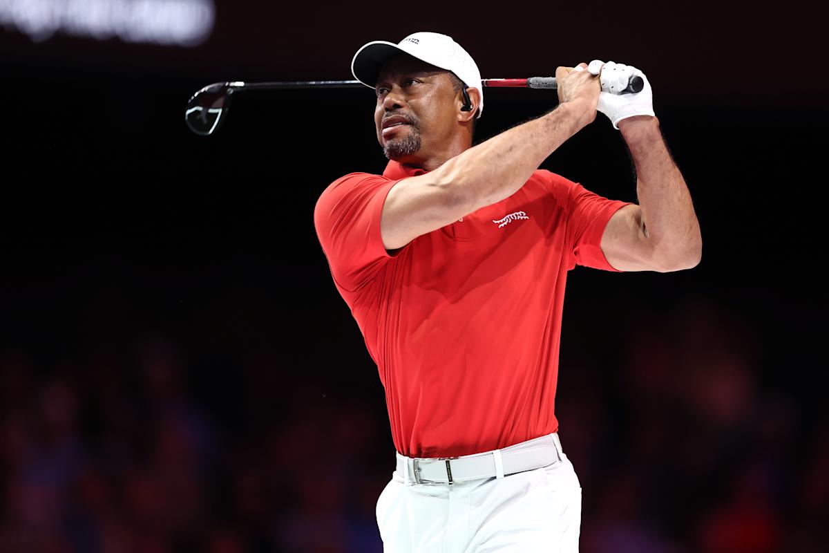 Tiger Woods out indefinitely after undergoing surgery for ruptured Achilles, will miss the Masters